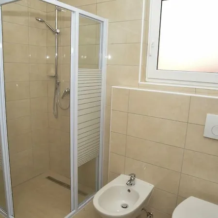 Apartment Zrilic *